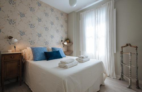 San Bartolome Apartamento | RentalSevilla Vidrio I