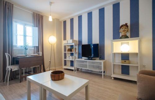San Bartolome Apartamento | RentalSevilla Vidrio I