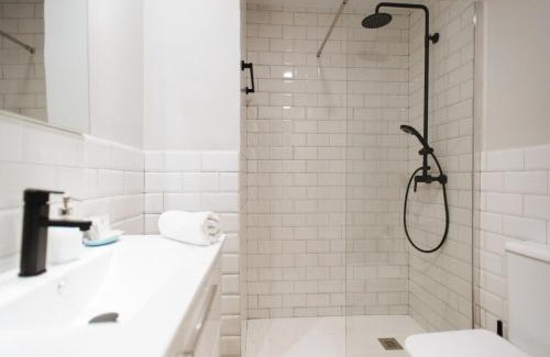 San Bartolome Apartamento | RentalSevilla Vidrio I