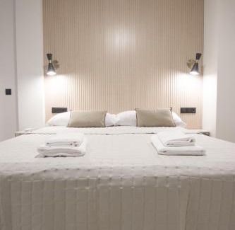 Los Remedios Apartamento | RentalSevilla Virgen de Robledo