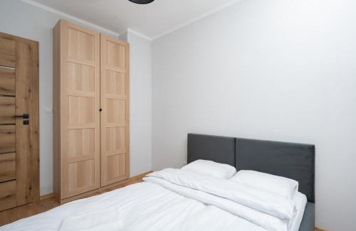 Nowa Huta Apartamento | RentPlanet - Apartament Bardosa