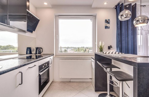 Fabryczna Apartamento | RentPlanet - Apartamenty Wełniana