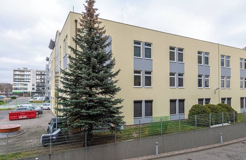 Wlochy Apartamento | RentPlanet - Studio Aleje Jerozolimskie