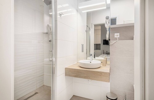 Wlochy Apartamento | RentPlanet - Studio Aleje Jerozolimskie