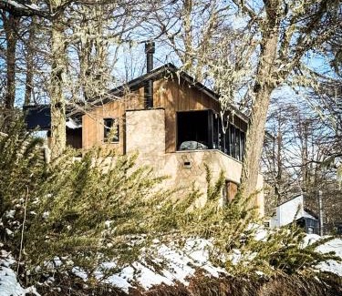 Lanin National Park Casa | RentUp - Confort y diseno casa ski in out con vistas imponentes