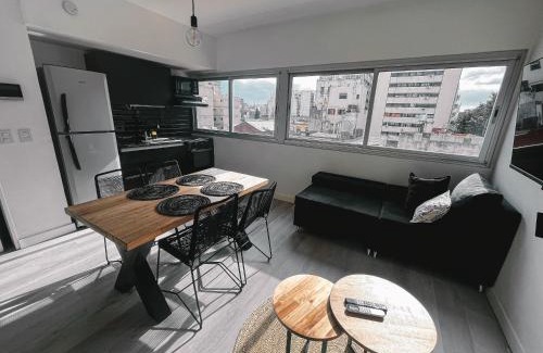 San Telmo Apartamento | RentUp - San Telmo, moderno PH con terraza privada y parrilla