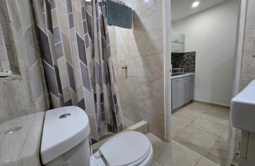 Gobernador Pinero Apartamento | Reparto Metropolitano Apartments III