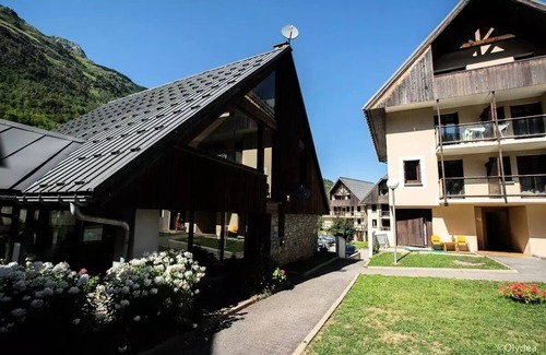 Saint-Colomban-des-Villards Apartamento | Residence Olydéa Les Hameaux de la Perrière - 4 Rooms 8 People