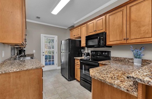 Augusta Casa | Reserve Ln