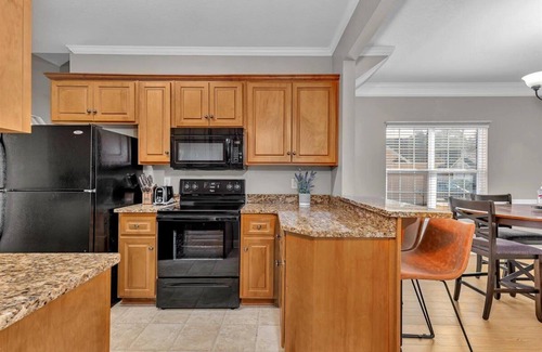 Augusta Casa | Reserve Ln