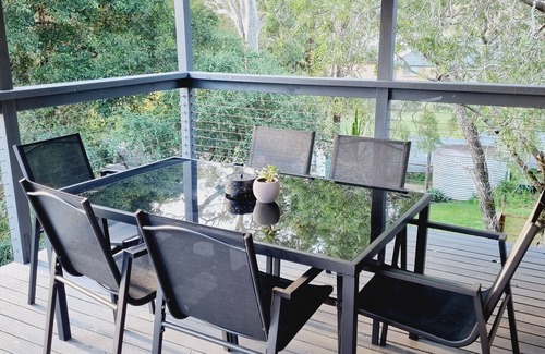 Sanctuary Point Casa | Reserve Waterfront: May-August Stay 3 Nights, Pay 2.