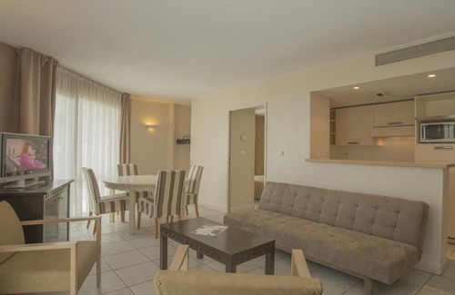 Prado - Republique Apartamento | Reserve your apartment in a **** hotel> Apartment 21
