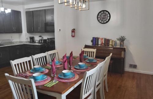Downtown Baltimore Casa | Reservoir Hill Mansion - 4 bedrooms