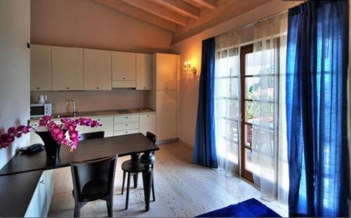 Colombare Apartamento | Residence Alexandra Stay