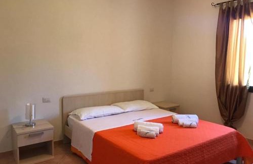 Case Peschiera-Lu Fraili Casa | Residence Arruli