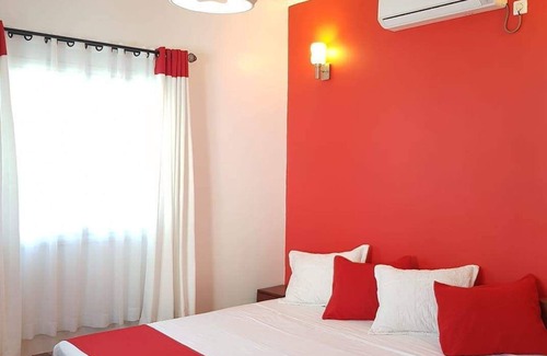 Morondava Casa | RESIDENCIA BAOBAB LOFT