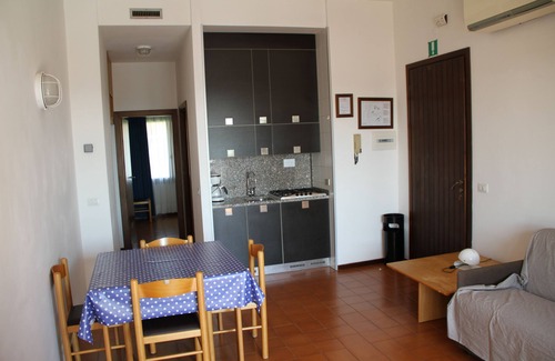 Moniga del Garda Apartamento | Residence Barbara