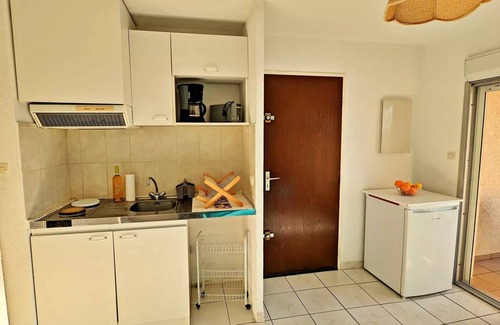 Marseillan Plage Apartamento | Residence Clos Des Pins Ii (d - In residence with swimming pool