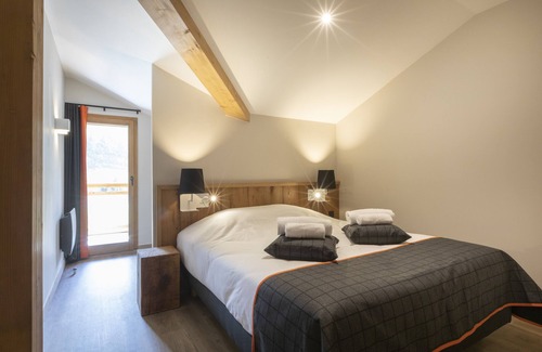 Samoens Hotel | Residence Club MMV SAMOENS Samoens Village