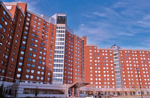 Hillcrest Village Apartamento | Residence & Conference Centre - Toronto