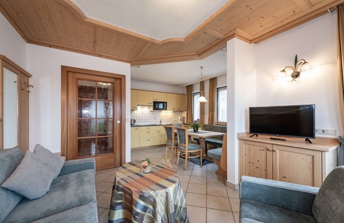 Terento Apartamento | 'Residencia Diana Apartamento 301' con vistas a la montaña, balcón y Wi-Fi