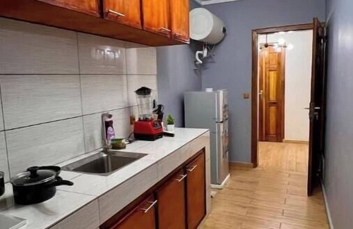 Yaounde Apartamento | Residence Ethan Nji - Rustic Chic