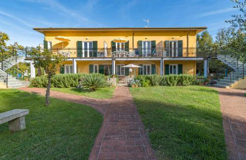 Marina di Campo Apartamento | Residence gli Olmi - Goelba
