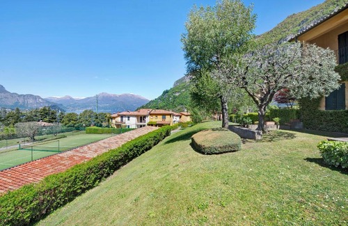 Lierna Apartamento | Residence I Prati di Giussana