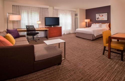 Eisenhower East Hotel | Residence Inn Alexandria Old Town/Duke Street