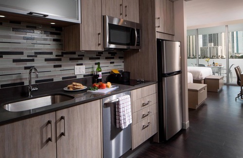 Sunny Isles Beach Hotel | Residence Inn by Marriott Miami Sunny Isles Beach
