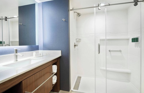 Madison Hotel | Residence Inn By Marriott Madison