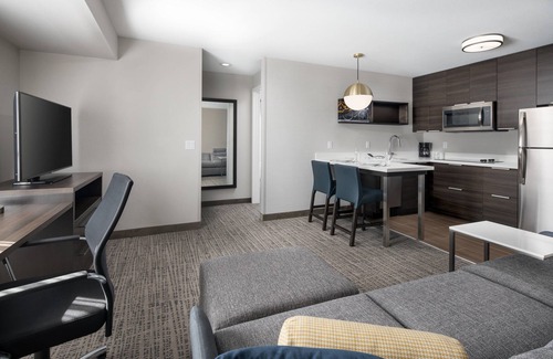Ludlam Hotel | Residence Inn by Marriott Miami West / FL Turnpike