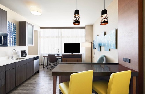 Downtown Dallas Hotel | Residence Inn by Marriott Dallas Downtown