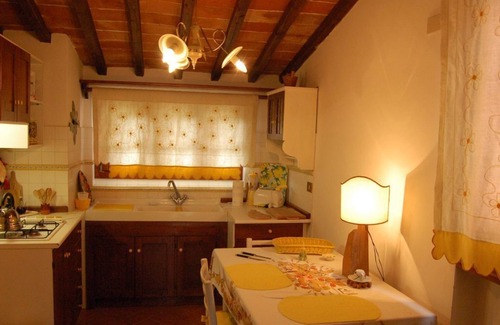 Montevarchi Casa | Residence Le Chiuse -Casa Gialla