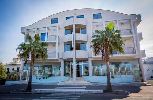 Sant'Agata di Militello Casa | Residence Hotel Miljunka