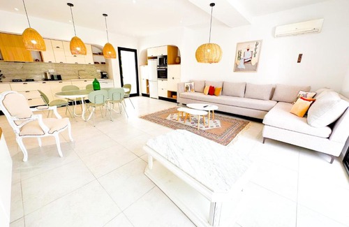 Mrezga Apartamento | Residence Jannet 2 Luxury Seaside 3bds