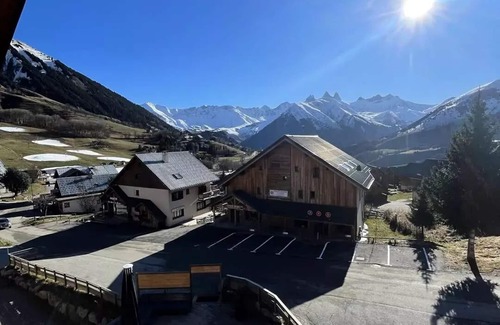 Saint-Jean-d'Arves Apartamento | Residence La Fontaine Du Roi - Spacious apartment 11 beds, Aiguilles d'Arves view