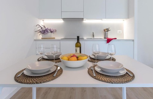 Roiano-Gretta-Barcola-Cologna-Scorcola Apartamento | Residence La Torre con private park