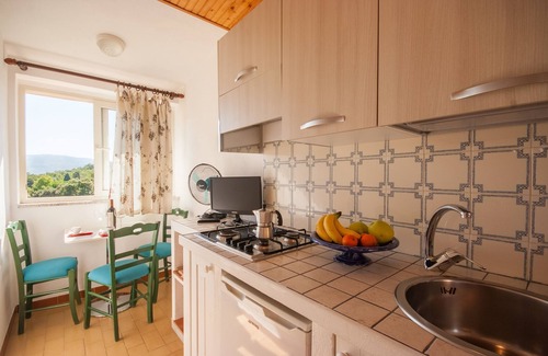 Capoliveri Complejo | Residence La Valdana - 2 room apartment with swimming pool, tennis and parking 1km from the beach