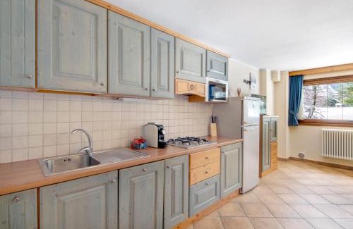 Campodolcino Apartamento | Residence Larice Bianco App n3