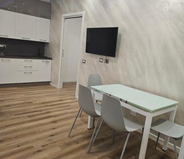 Cesano Boscone Apartamento | Residence Laura