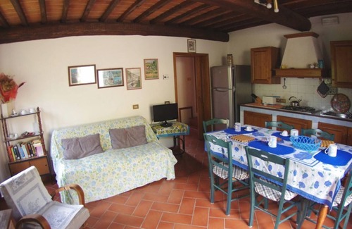 Montevarchi Casa | Residence Le Chiuse -Blue Apartment
