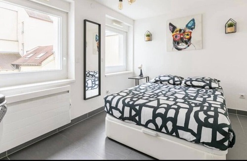 Poincare Apartamento | Residence le Premium, Hyper Centre, Studio Tout Équipé