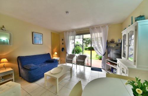 Carnac Apartamento | Residence Legenese - Studio COSY avec belle TERRASSE en REZ de JARDIN - 150m PLAGE
