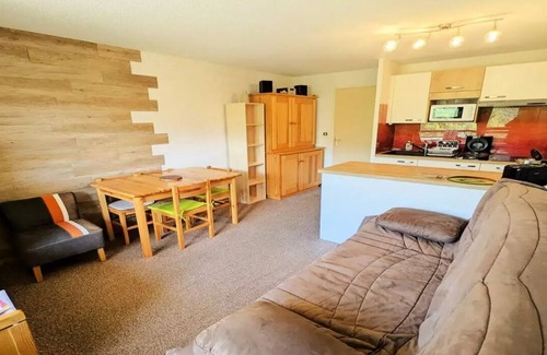 Vallouise-Pelvoux Apartamento | Residence Les Cytises - Pleasant T2 mountain view 4/6 persons