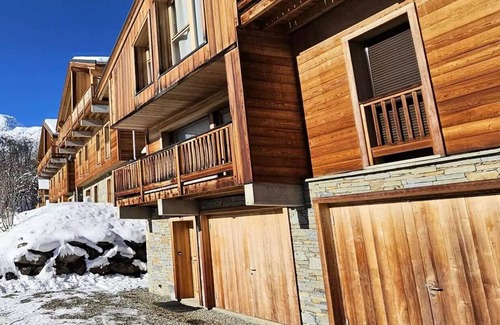 Saint-Sorlin-d'Arves Chalet De Esquí | Residence Les Prés Hauts - Chalet adjoining 8 people in the center station
