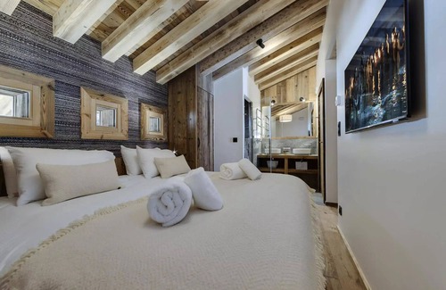 Le Fornet Apartamento | Vrbo Property
