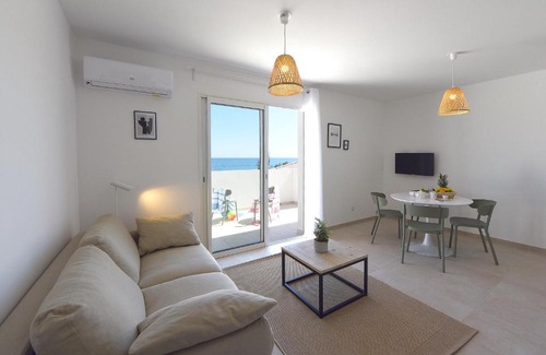 Bravone Apartamento | Residence Marina di Bravone - appartement 6 personnes (5 adultes max.) Vue Mer 1er etage N14