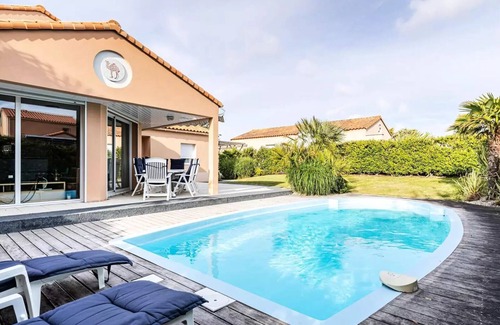 Chateau-d'Olonne Villa | Residence Oasis Les Jardins - Villa Sophora 8 people with swimming pool