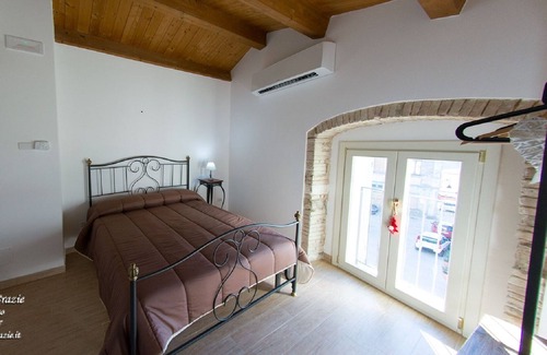 Miglionico Cama Y Desayuno | Residenza delle Grazie LEON
